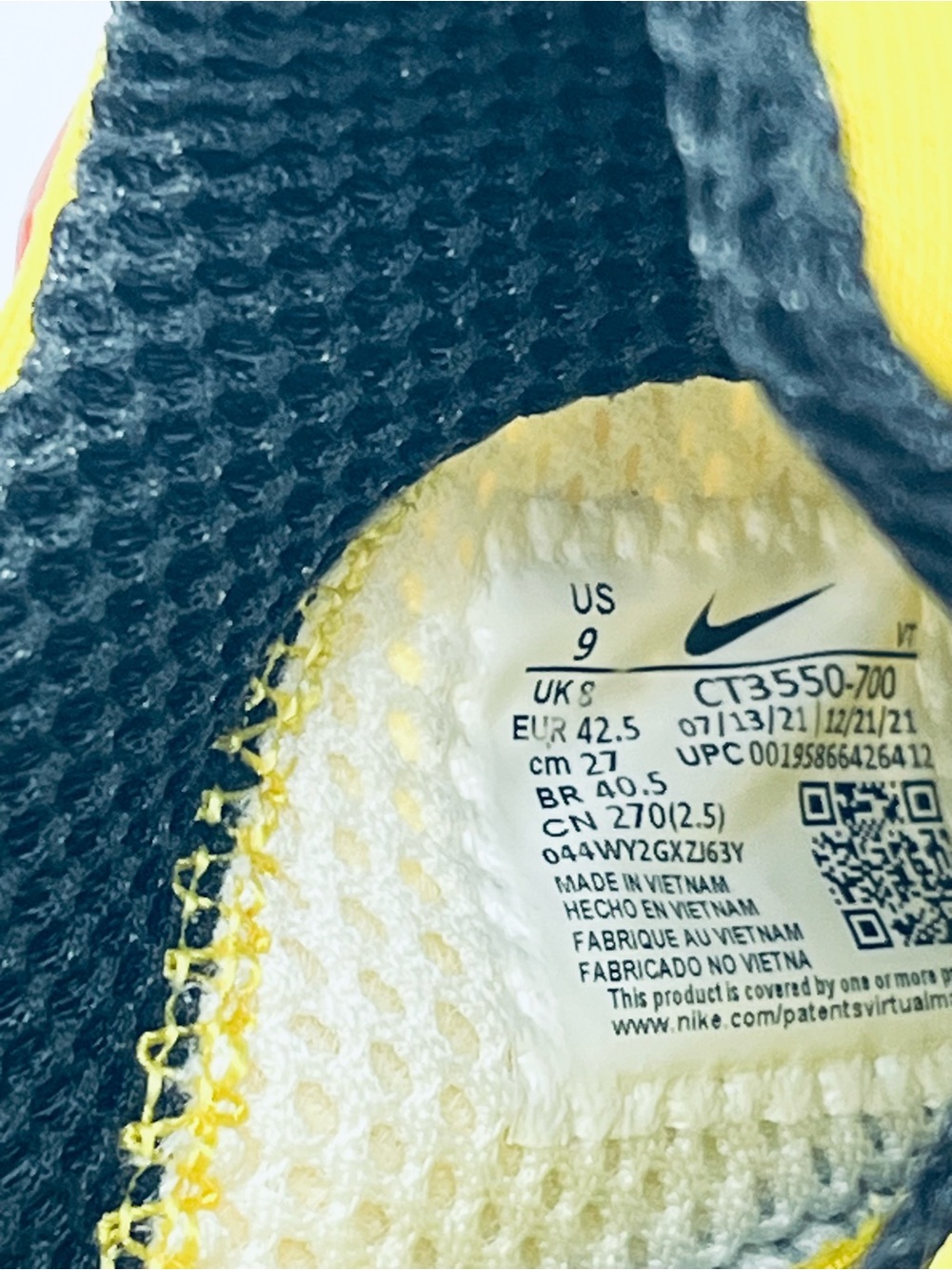 Nike Air Presto Road Race CT3550-700 Yellow Red Black Men’s :9Athletic Sneakers - Picture 15 of 16